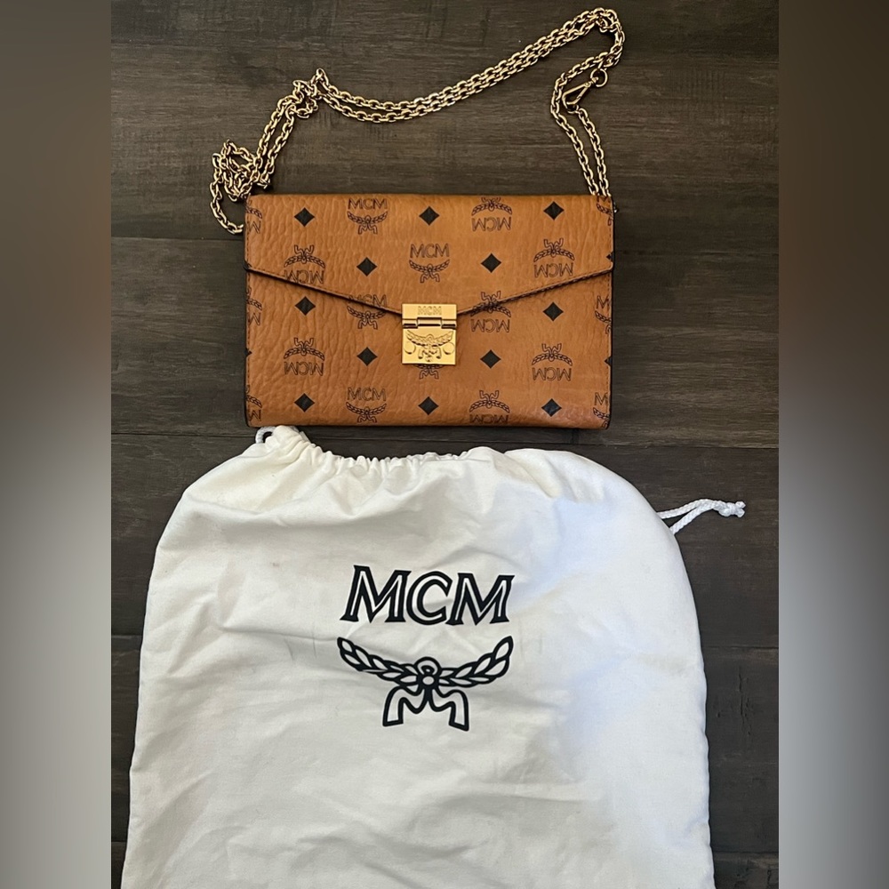 Tracy Crossbody in Visetos